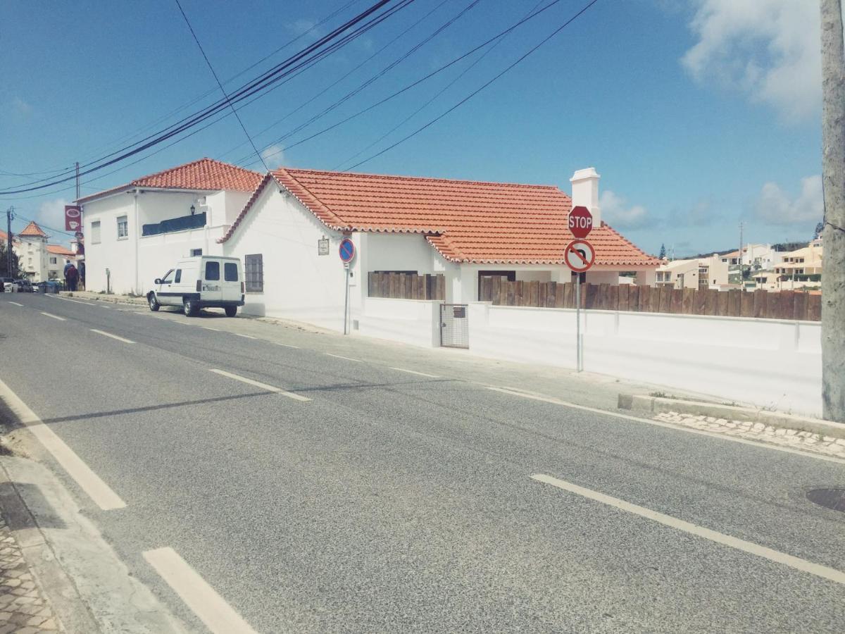 Vila Azenhas Do Mar Roadside House Colares Exteriér fotografie
